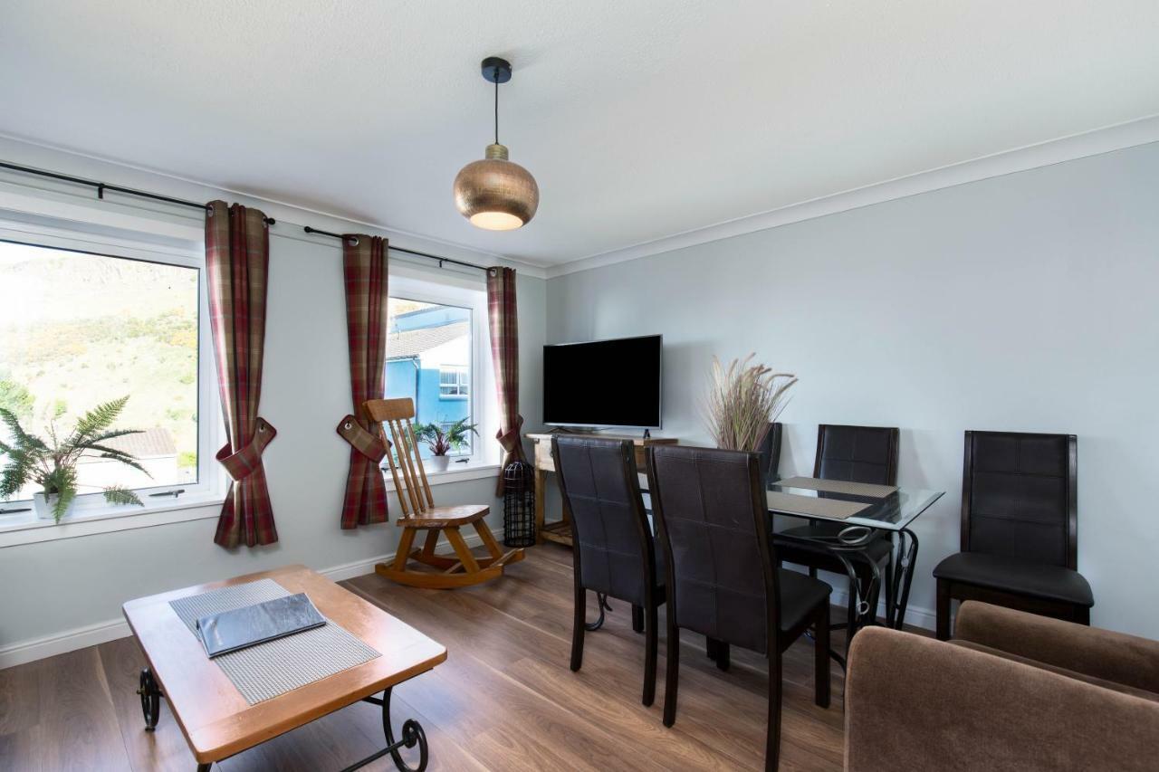 אדינבורו Holyrood Skyline Apartment מראה חיצוני תמונה