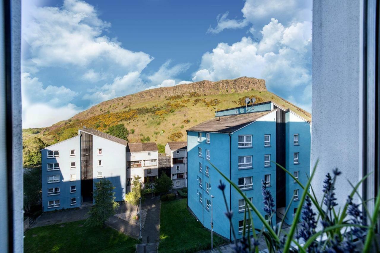 אדינבורו Holyrood Skyline Apartment מראה חיצוני תמונה